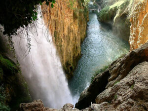 Excursión de día al Monasterio de Piedra