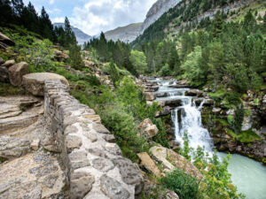 Excursión de día al Parque Nacional de Ordesa y Monte Perdido